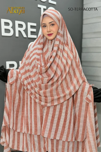 Side Open Hijab Ready to Wear Imported Georgette